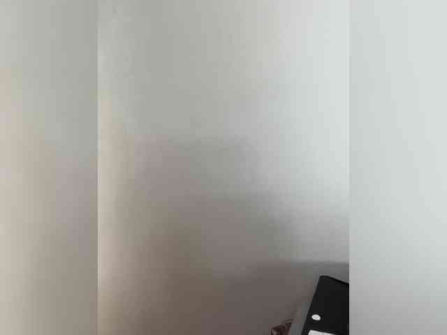 NathalieSwan webcam