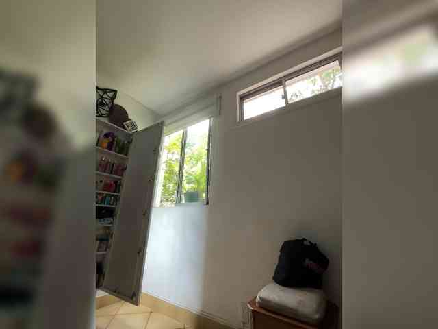 APRILHILL Live Webcam on BongaCams