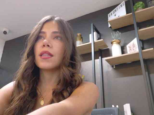 NathalieSwan webcam