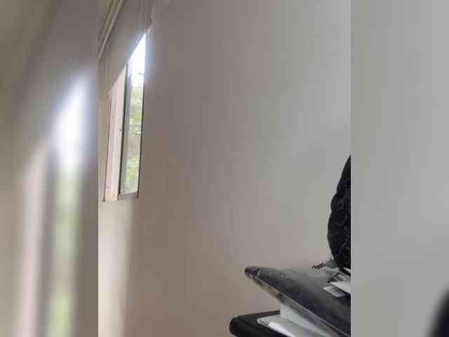 NathalieSwan webcam