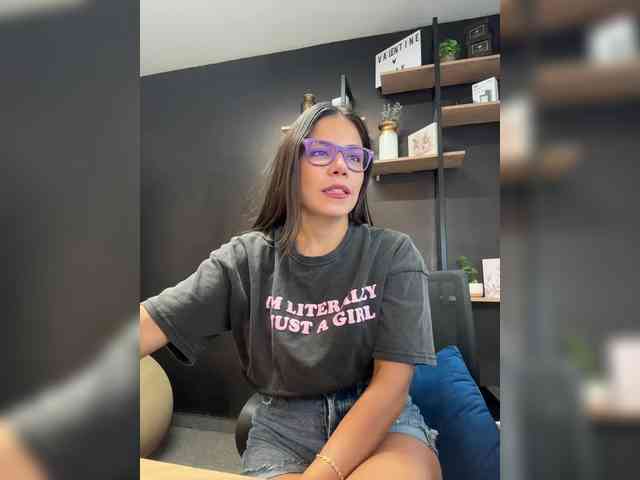 NathalieSwan webcam