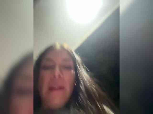 NathalieSwan webcam