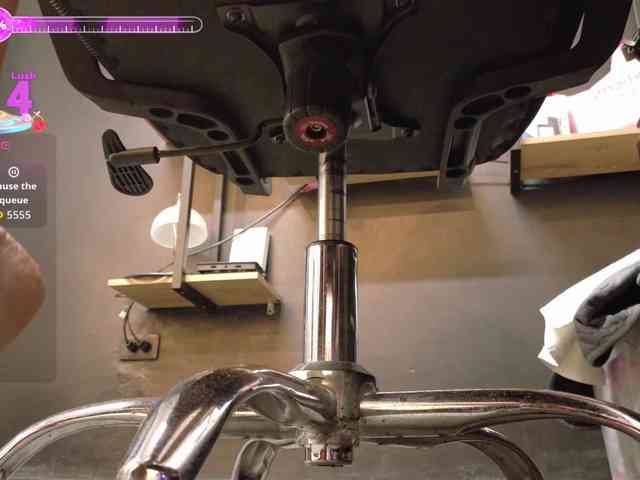 AprilHill webcam
