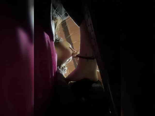 NathalieSwan webcam