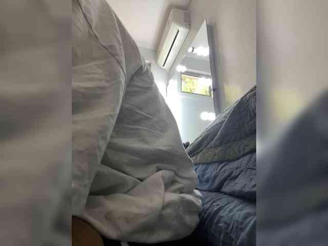 APRILHILL Live Webcam on BongaCams