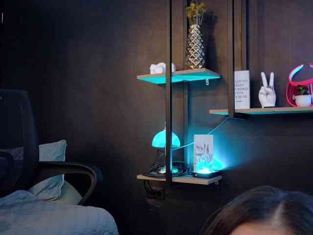NathalieSwan webcam