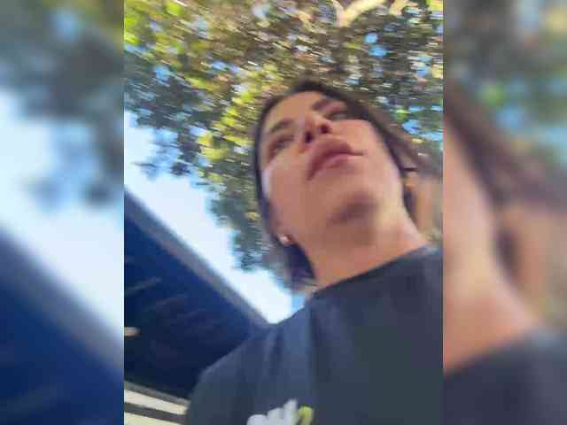 NathalieSwan webcam