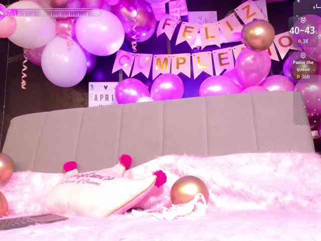 APRILHILL Live Webcam on BongaCams