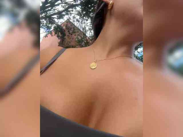 NathalieSwan webcam