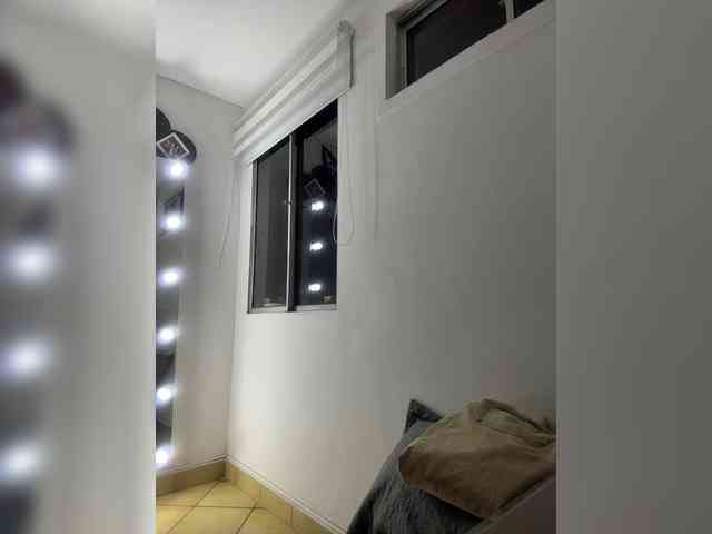 NathalieSwan webcam