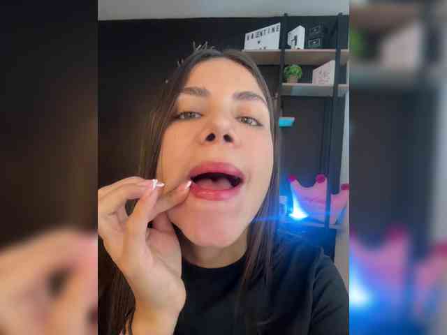 NathalieSwan webcam