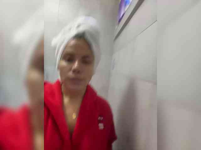 NathalieSwan webcam