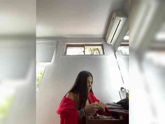 NathalieSwan webcam