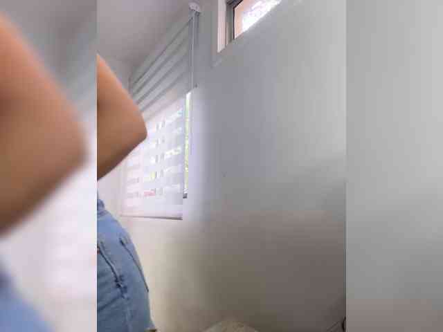 NathalieSwan webcam