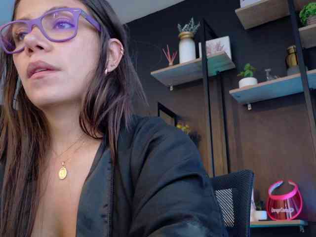 NathalieSwan webcam