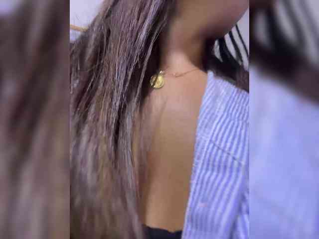 NathalieSwan webcam