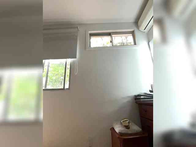 NathalieSwan webcam