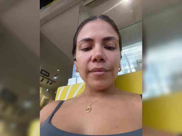 NathalieSwan webcam