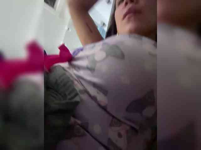 NathalieSwan webcam