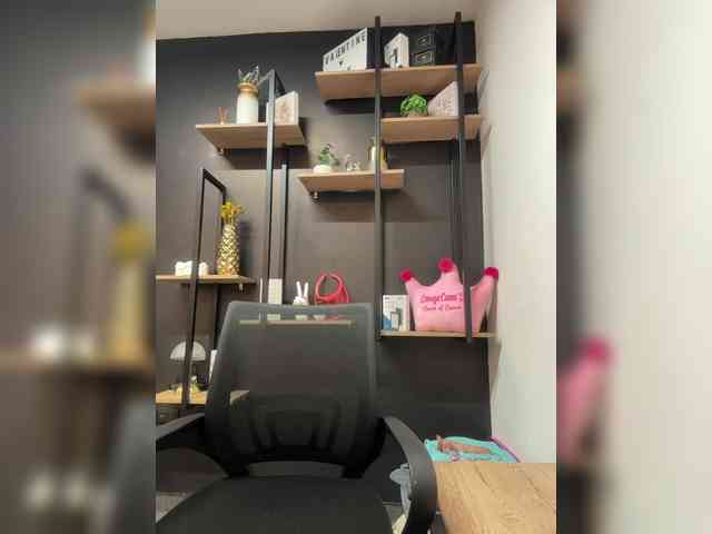 NathalieSwan webcam