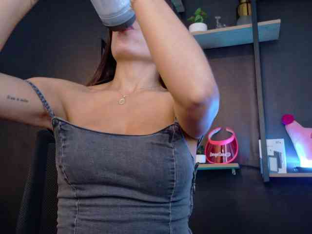 NathalieSwan webcam
