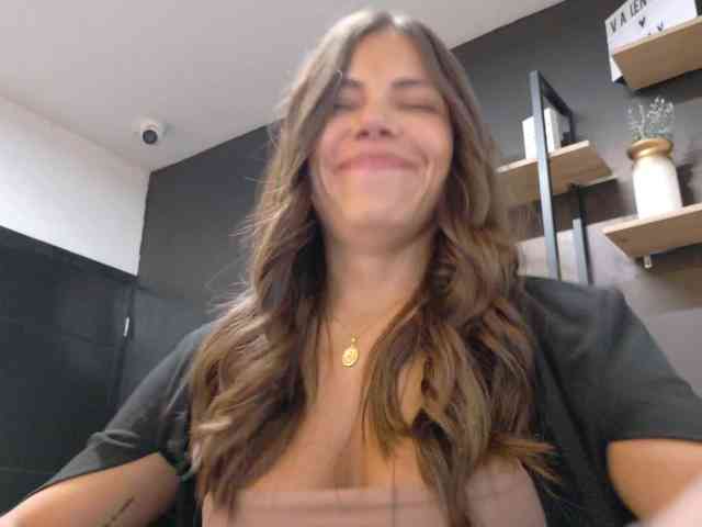 NathalieSwan webcam