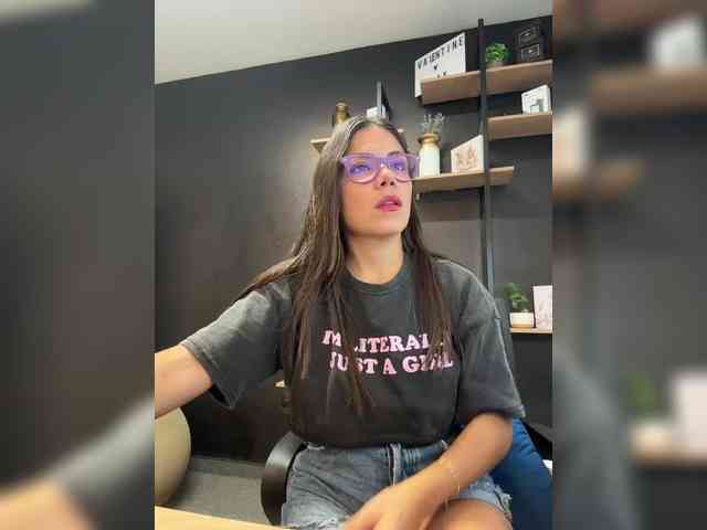NathalieSwan webcam