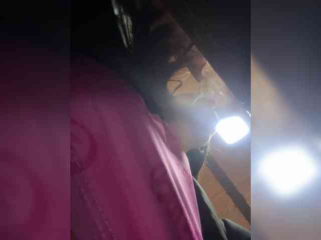 NathalieSwan webcam