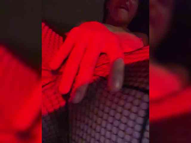 Cheeky_baby webcam