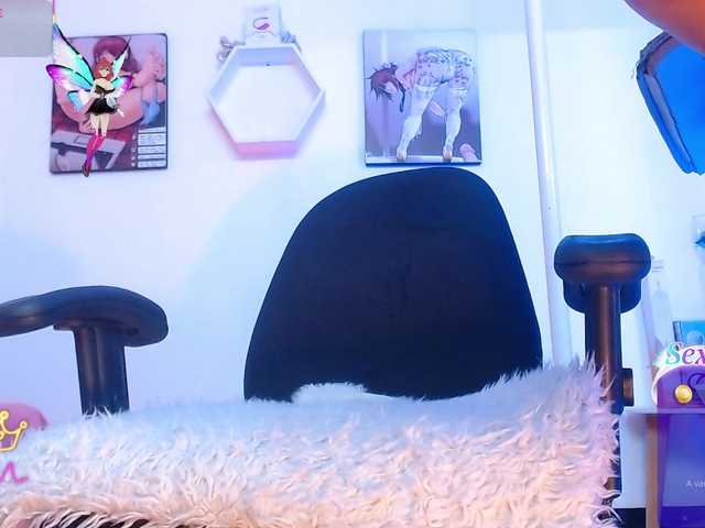 Dagny-hot's BongaCams show and profile