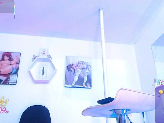 Dagny-hot's BongaCams show and profile