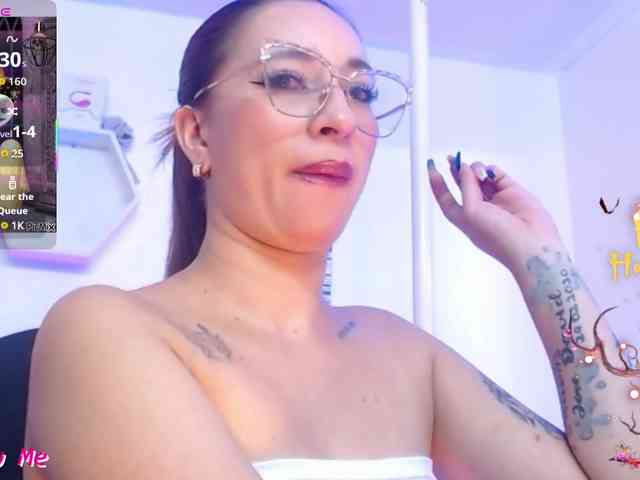 Dagny-hot webcam
