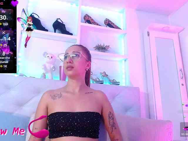 Dagny-hot webcam