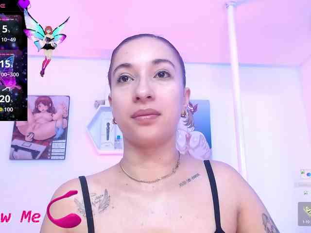 Dagny-hot webcam