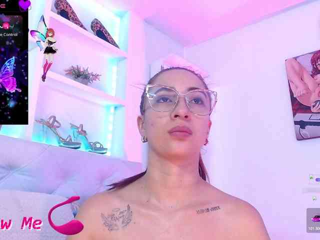 Dagny-hot webcam