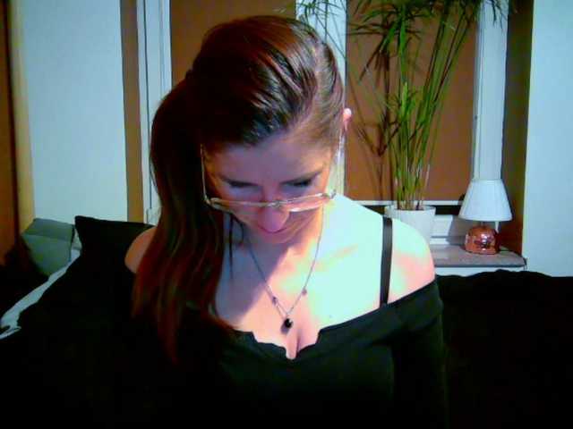 KayaCute from BongaCams