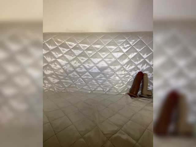 Naturalnayaa's BongaCams show and profile