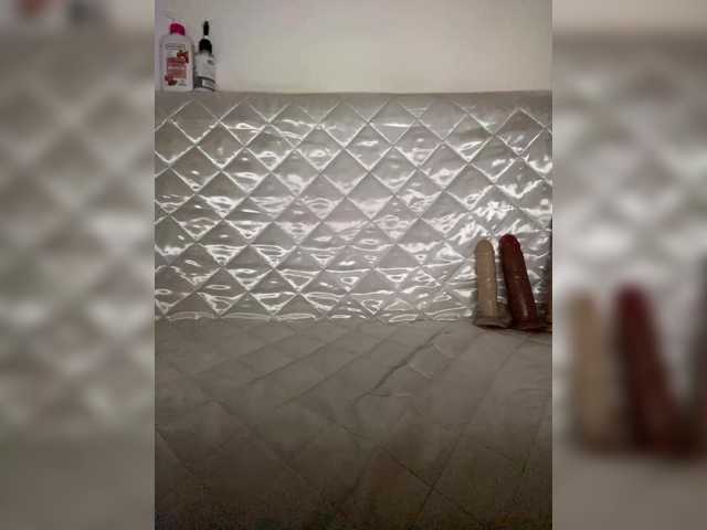 Naturalnayaa's BongaCams show and profile