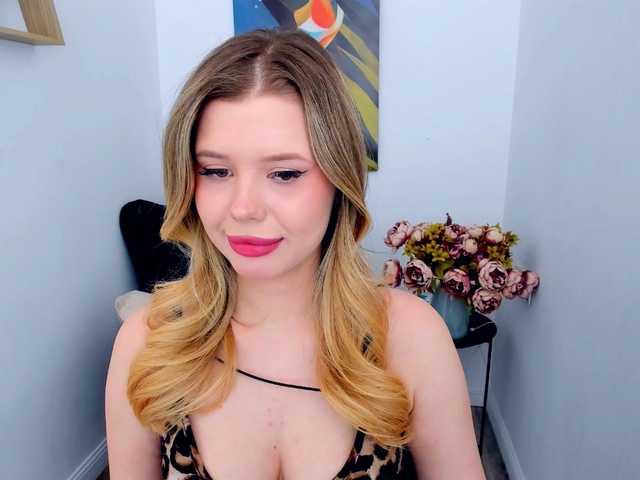 GlamorousGirl's BongaCams show and profile