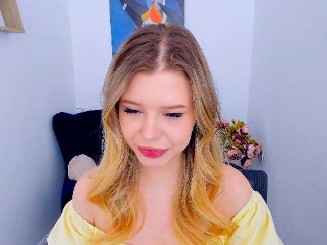 GlamorousGirl webcam