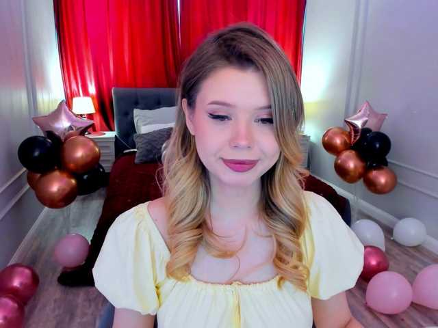 GlamorousGirl's BongaCams show and profile