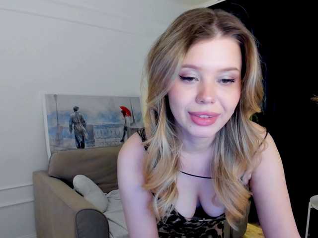 GlamorousGirl's BongaCams show and profile