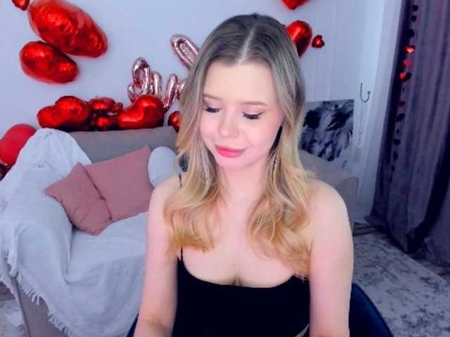 GlamorousGirl's BongaCams show and profile