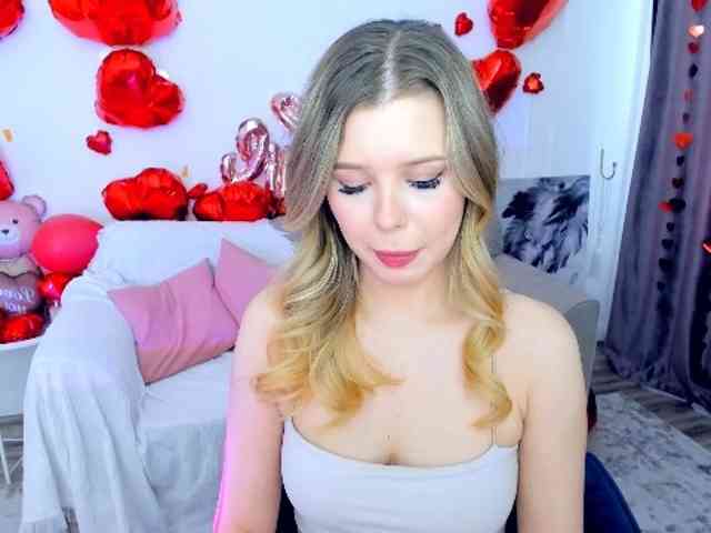 GlamorousGirl webcam