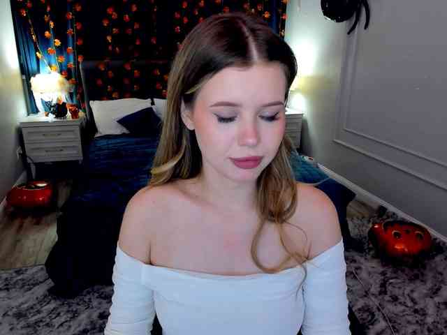GlamorousGirl webcam