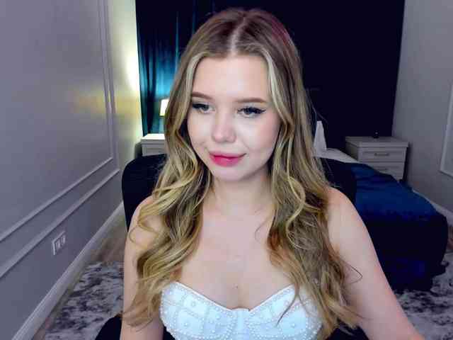 GlamorousGirl webcam