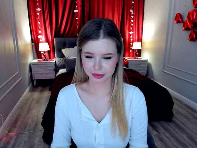 GlamorousGirl webcam