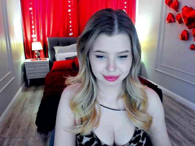 GlamorousGirl webcam