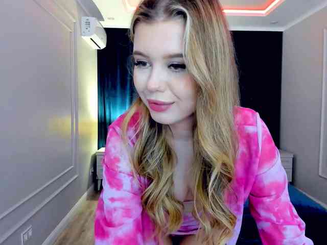 GlamorousGirl webcam