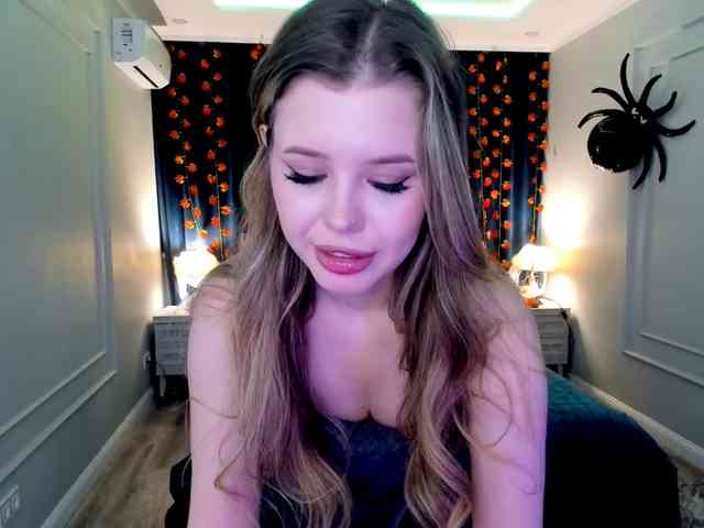 GlamorousGirl webcam